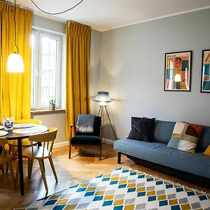  Apartment Maya's Flats & 40 - Kolodziejska Old Town